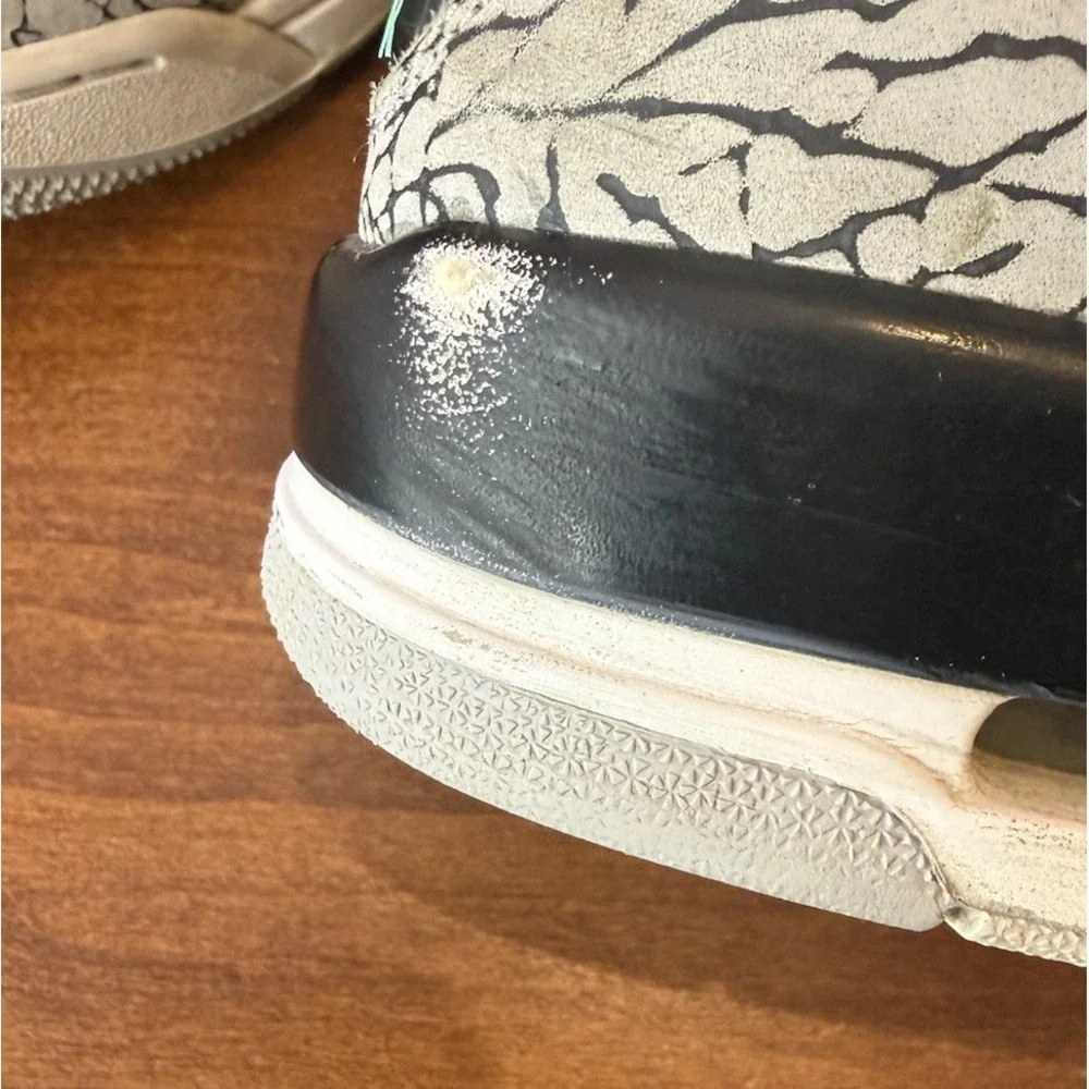 Jordan 3 Retro Green Glow Black/Wolf Grey/White CT8532-031 2024 size 9.5